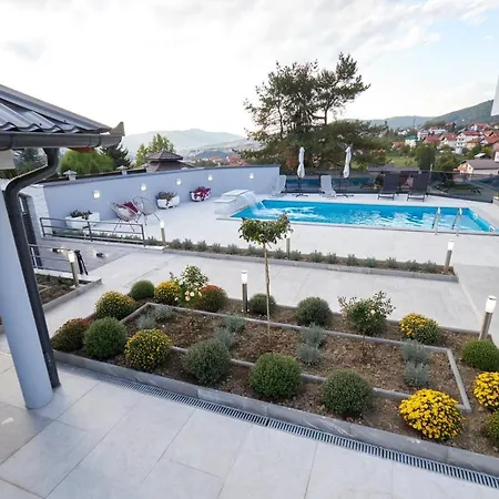 Mensur,s Villa *