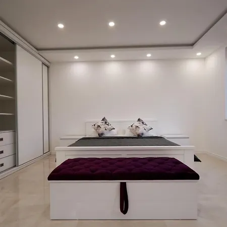 Mensur,s Villa Sarajevo